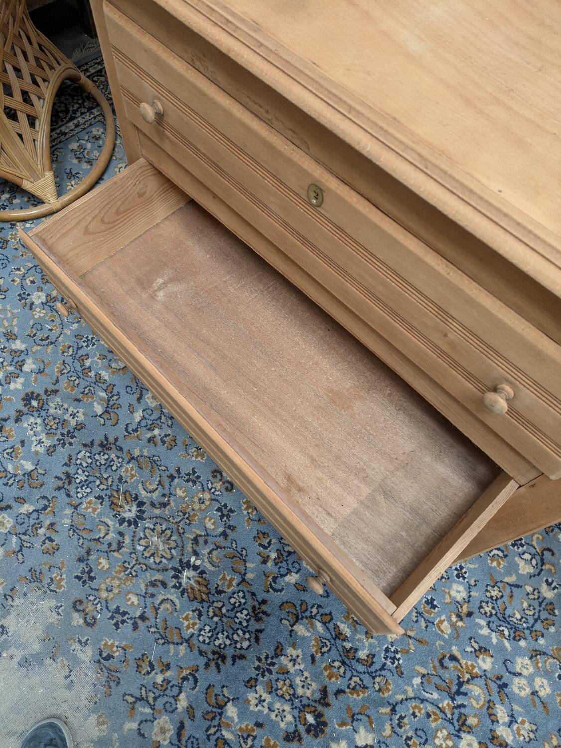 Commode vintage