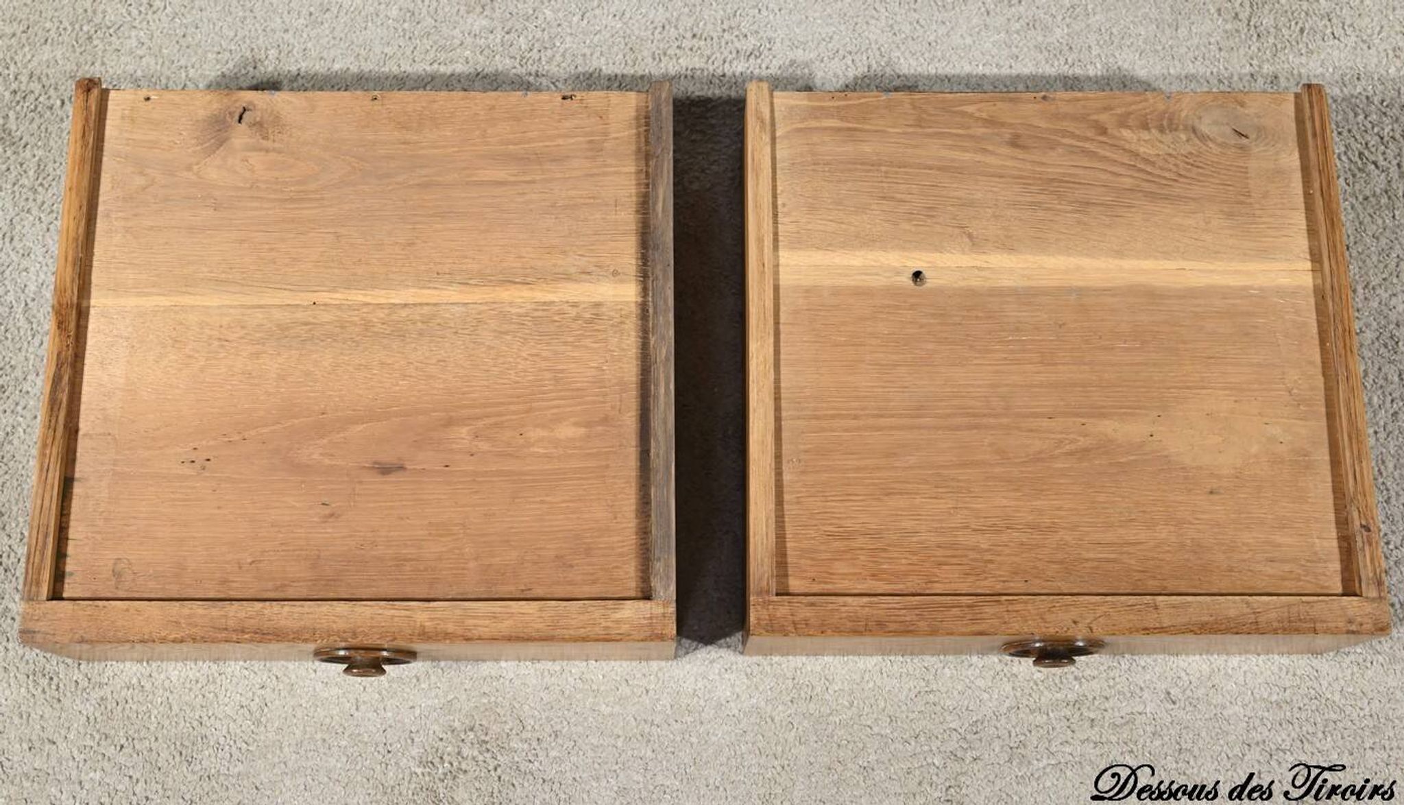 Sideboard at waist height, oak console, Louis Philippe style, 2nd part of the 19th century.