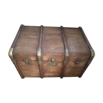 Trunk chest former step by professional