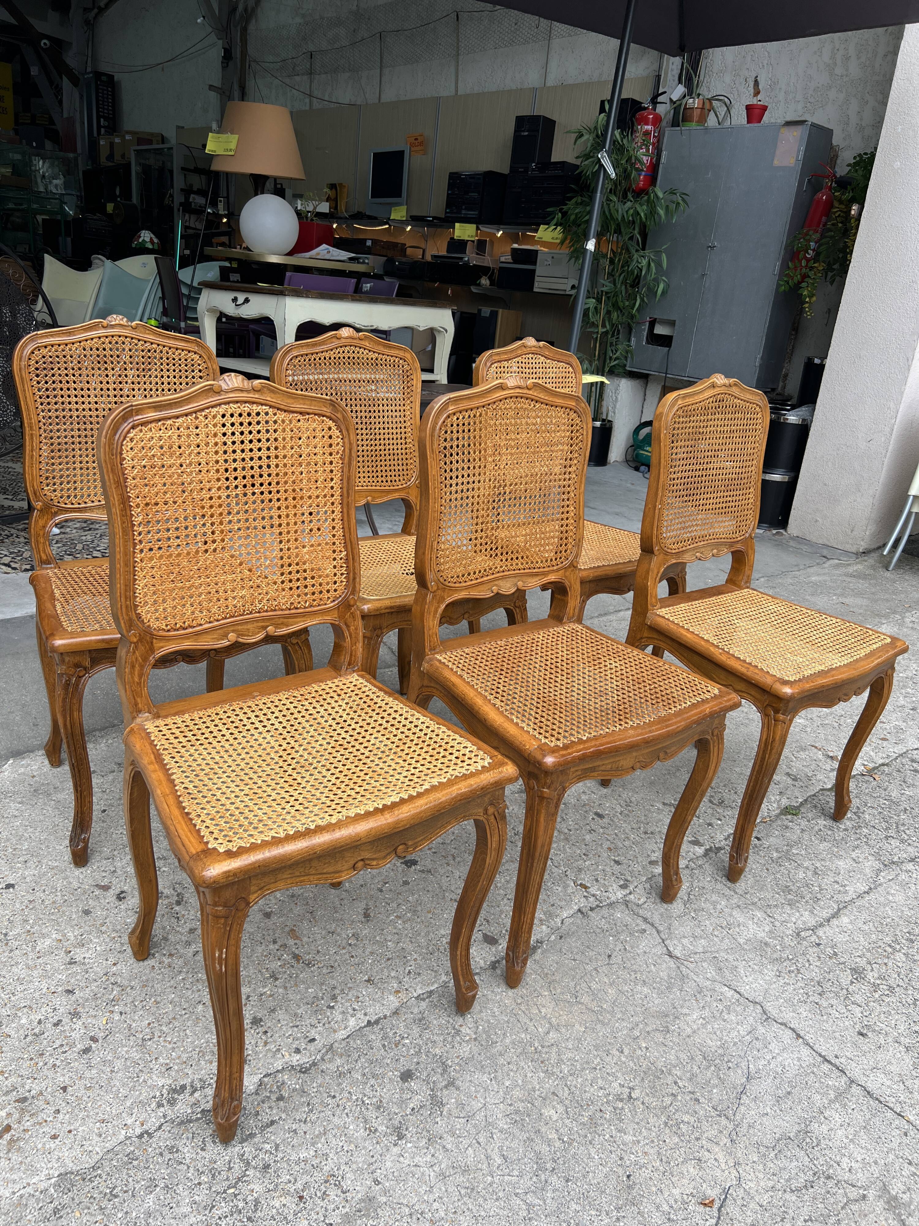 Set of 6 antique chairs in wood and cannage
