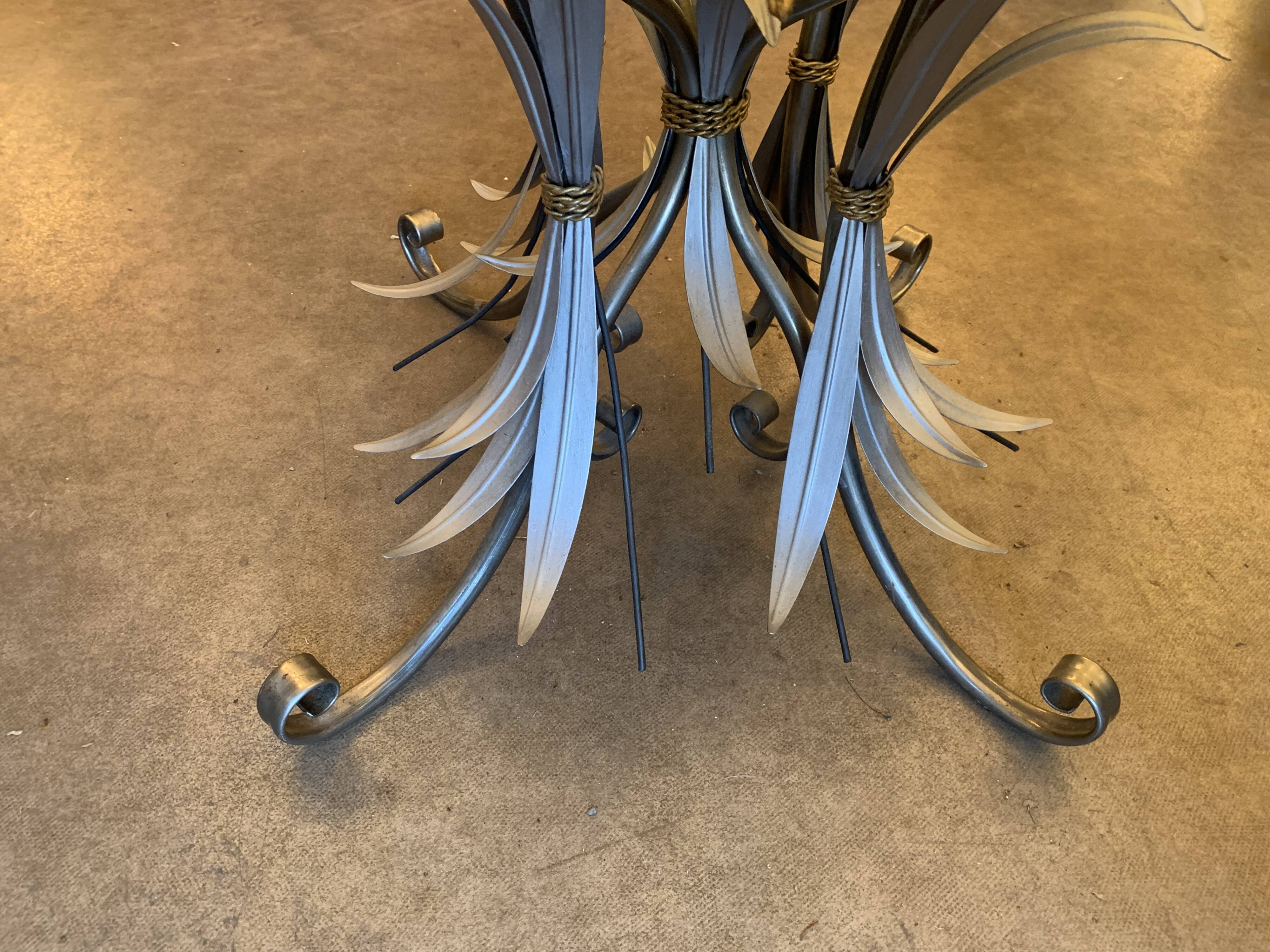 Round coffee table over glass base ears of wheat 1990s.