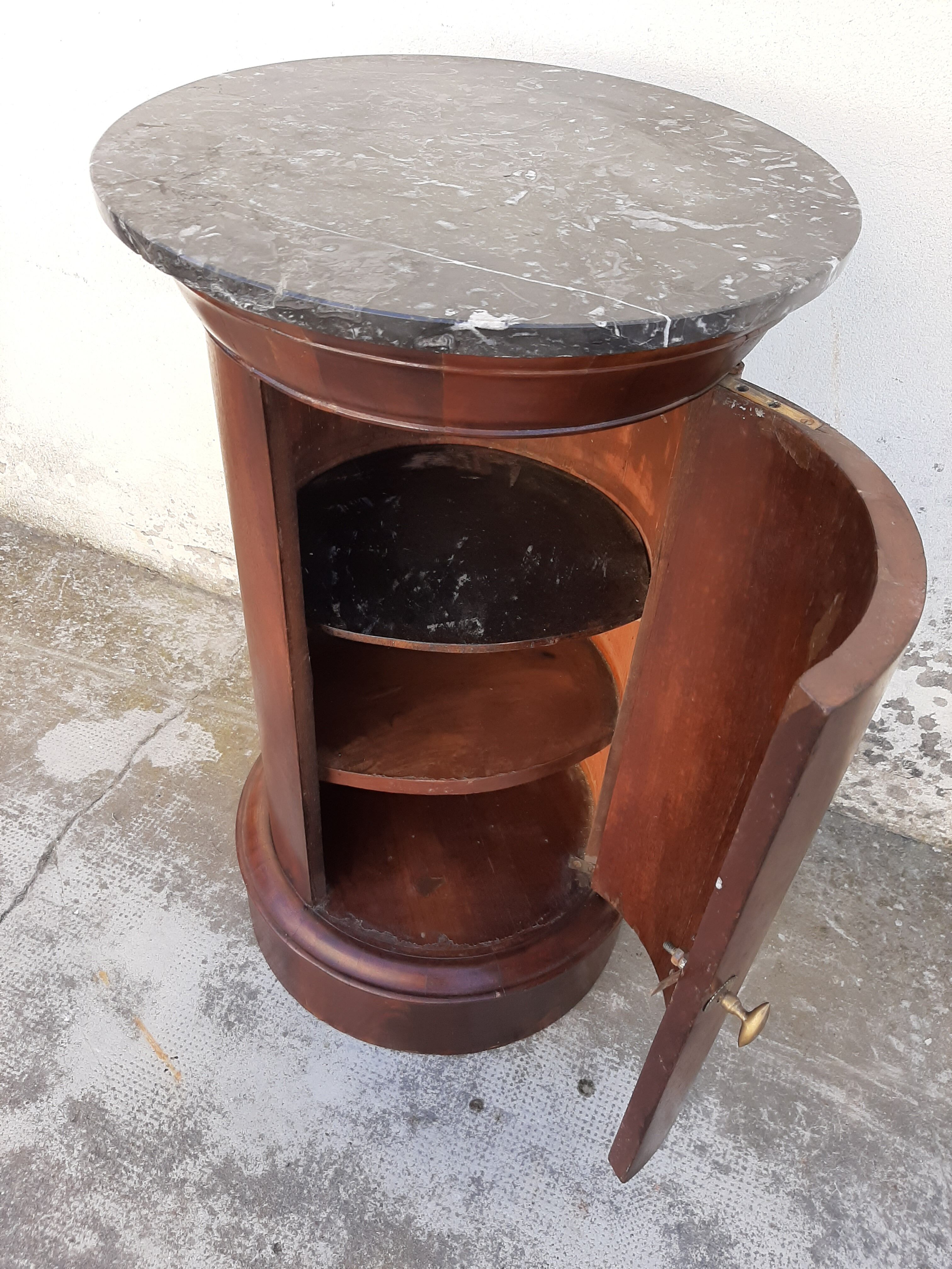 Chevet says Somno Empire 1900