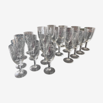 Ensemble de verre des années 50