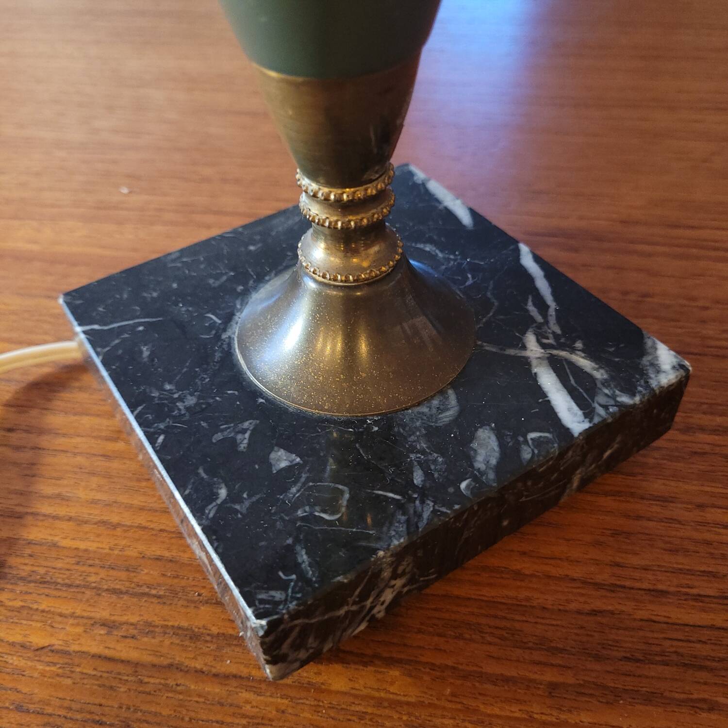 Vintage 1960s lamp – black veined marble and decorated metal