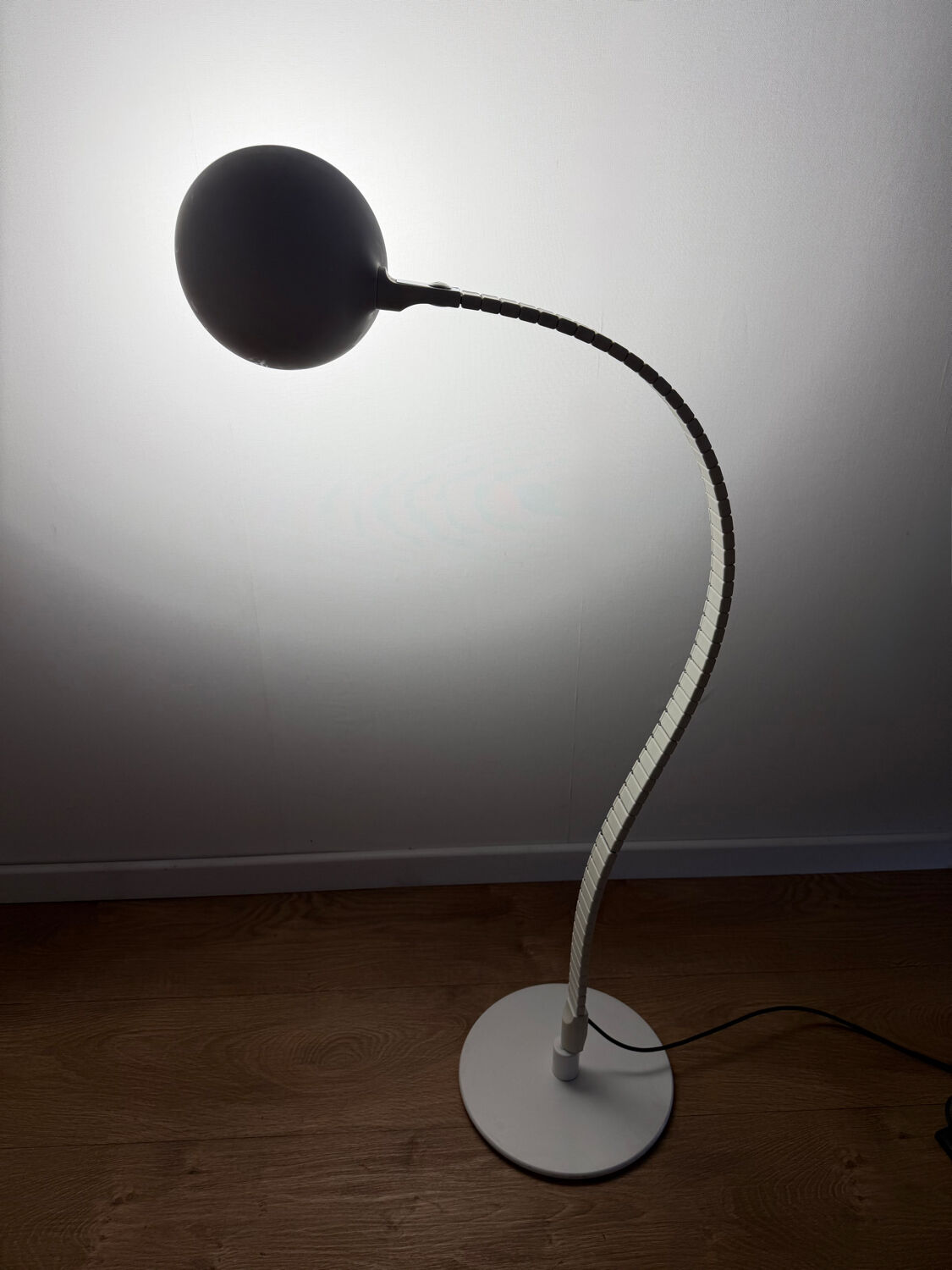 "Vertebre" floor lamp by Elio Martinelli for Martinelli Luce – Italy
