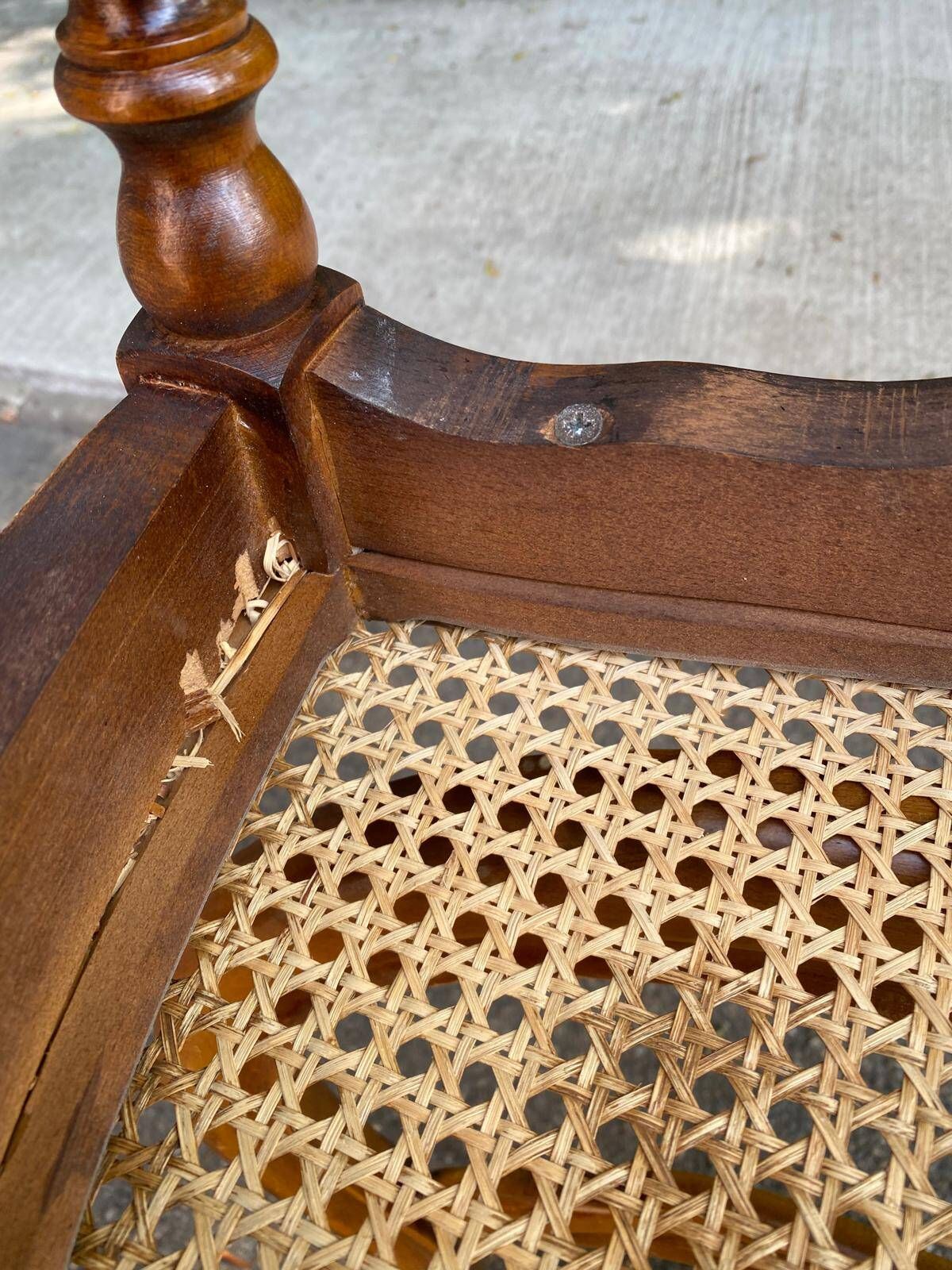 Set of 4 Louis-Philippe medallion chairs in wood with caned seats, 1970s.
