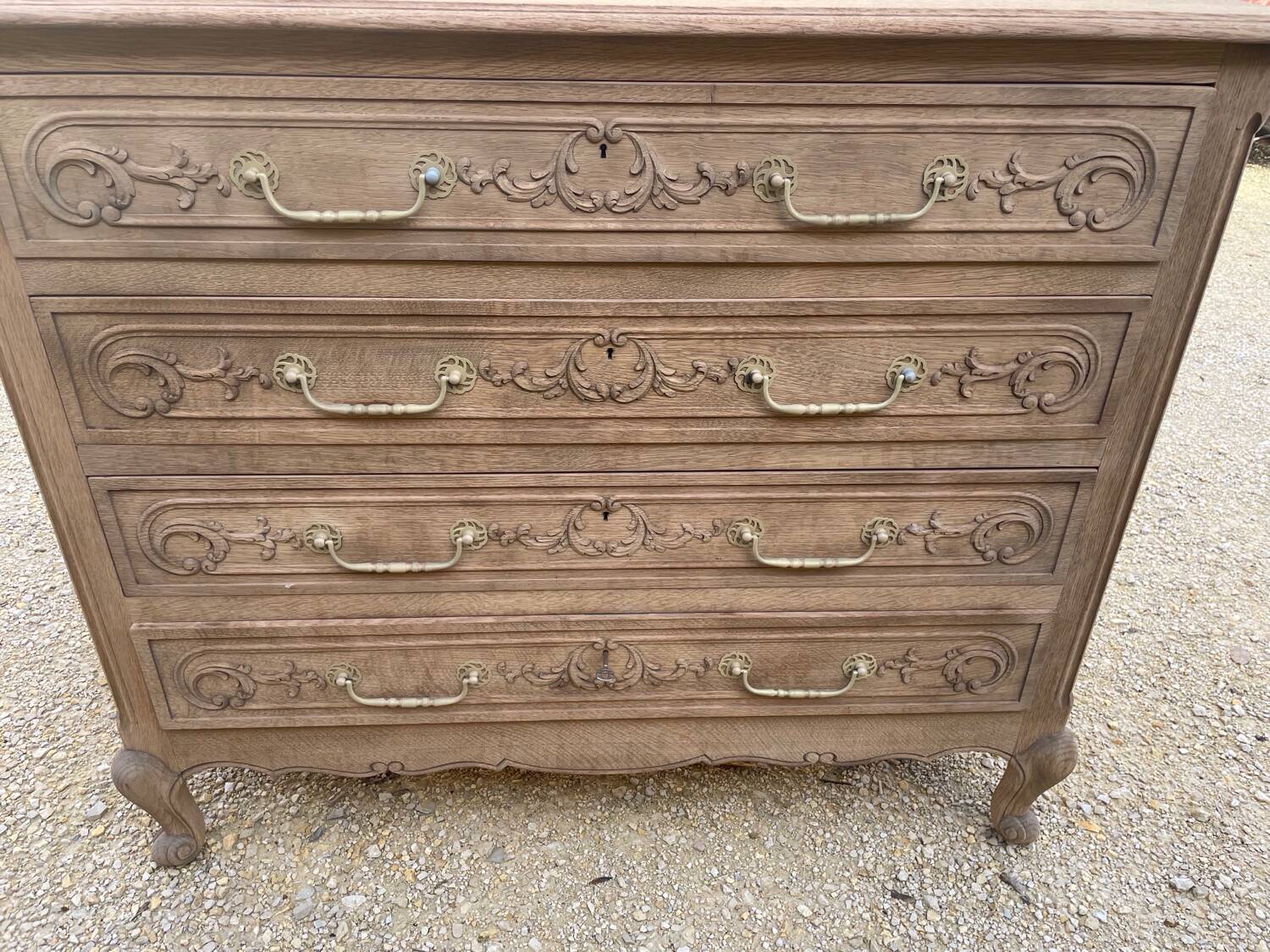 Large stripped oak chest of drawers