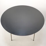 Round dining table model tm41 for Pastoe, 1960s