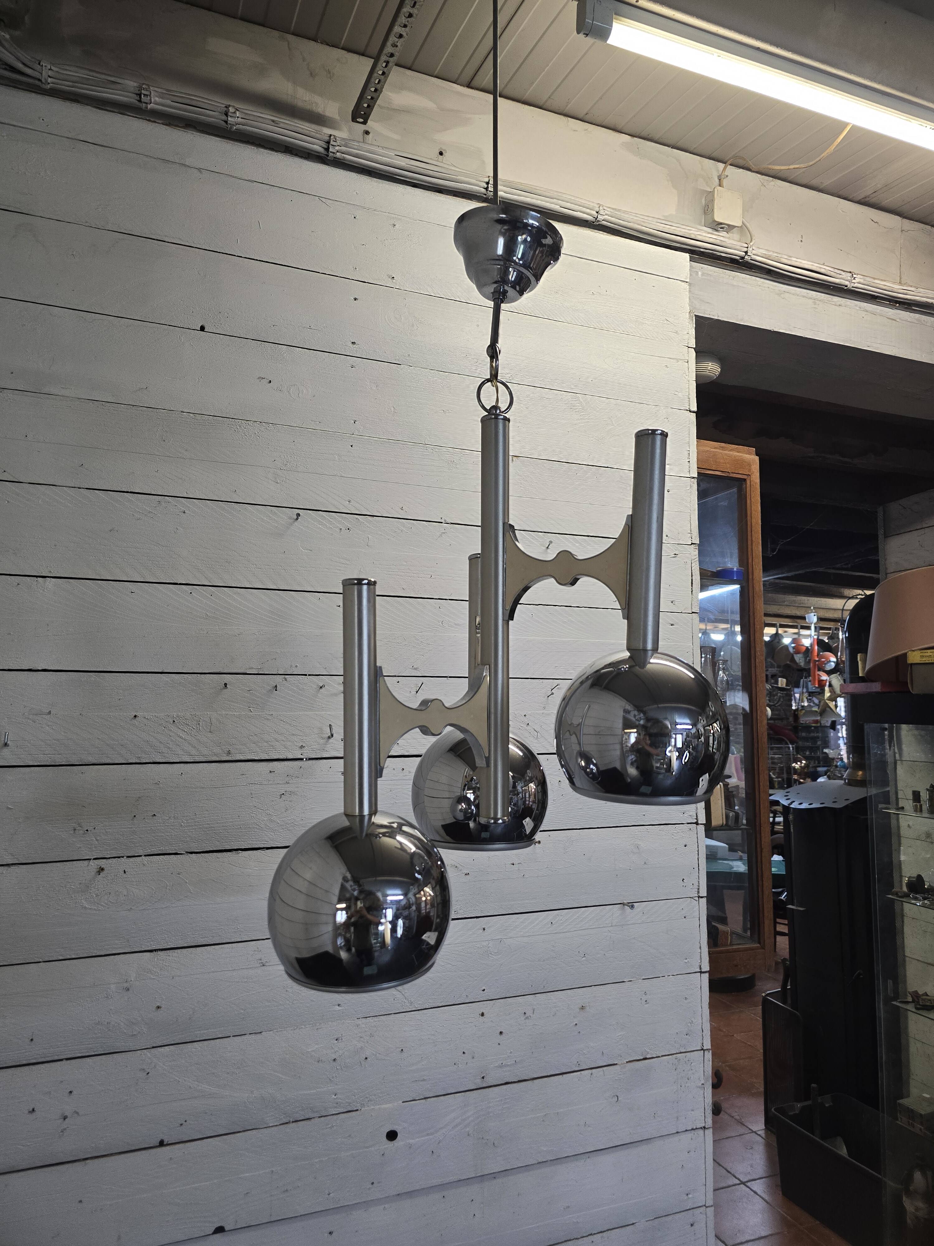 Vintage 3-light chrome metal chandelier
