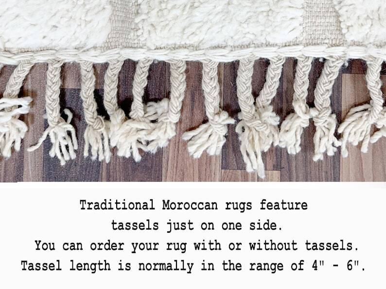 Brown moroccan carpet 250cmx150cm