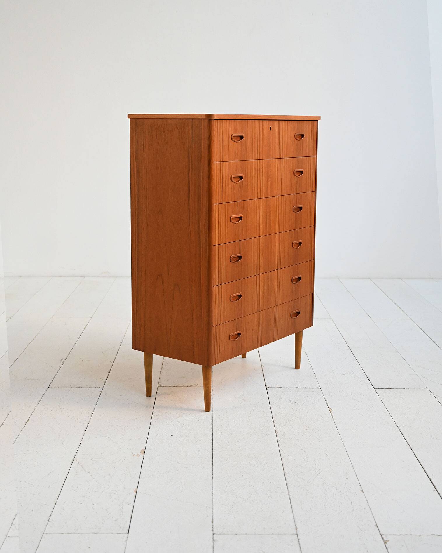 Commode en teck scandinave, années 1960