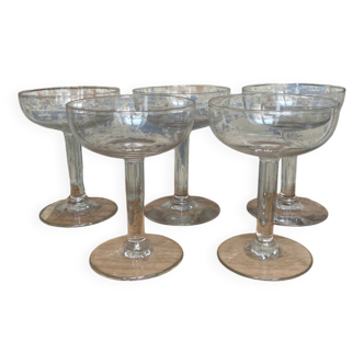 5 glasses of vintage champagne