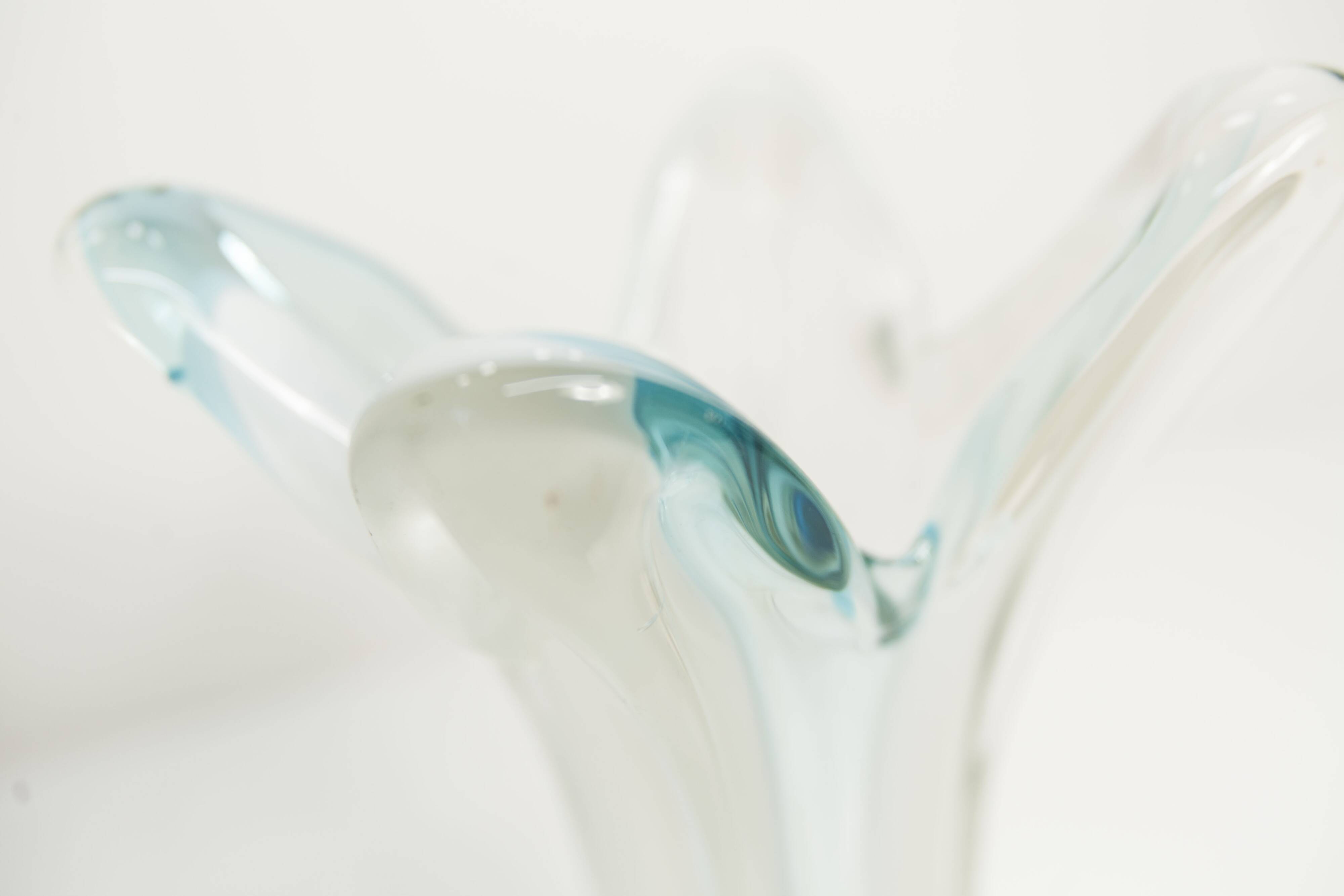 Large Murano vase 1960 transparent white and blue H35.5cm