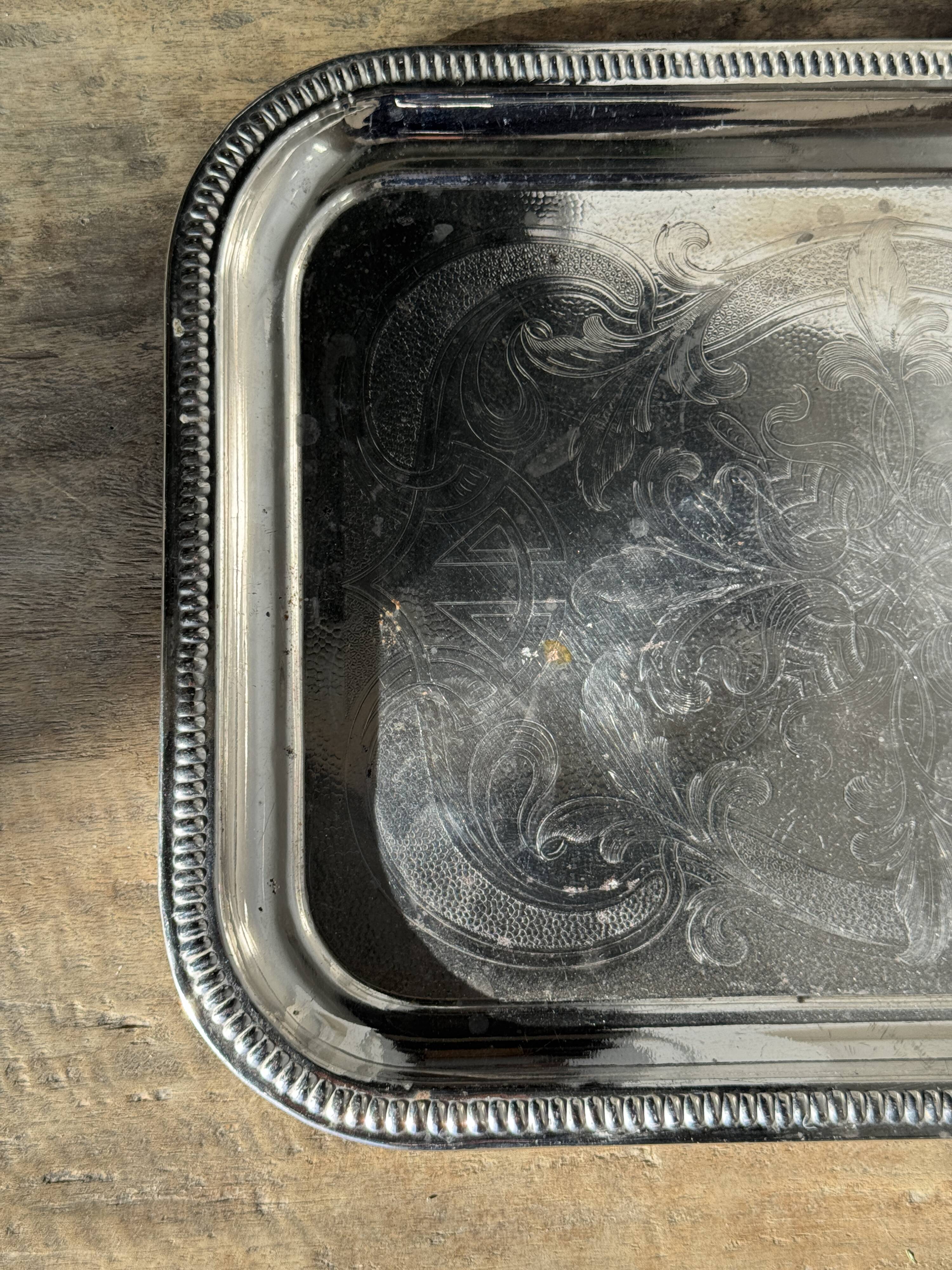 Vintage engraved rectangular platter 31x41
