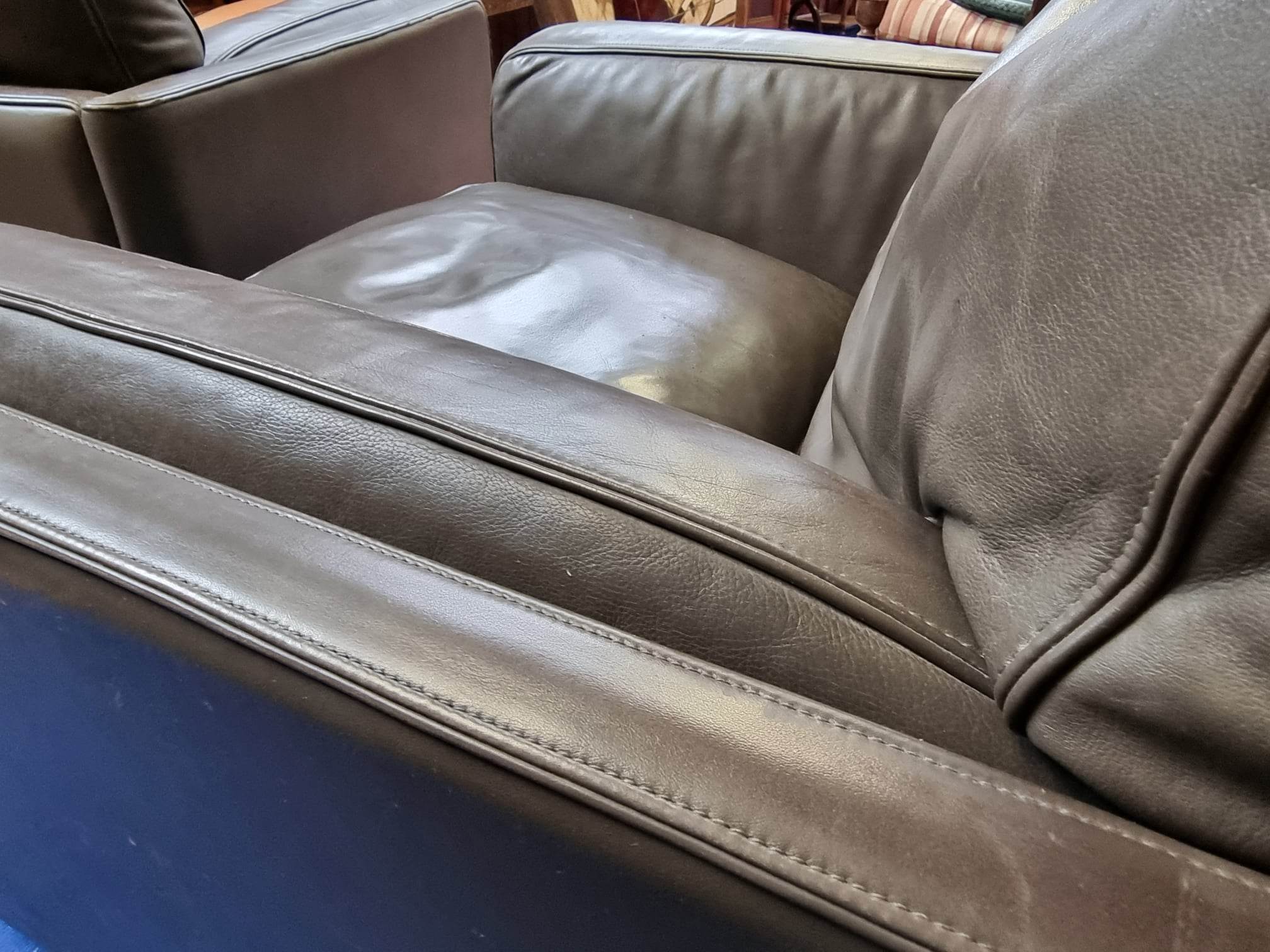 Fauteuil design en cuir