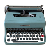 Olivetti Lettera 32 typewriter