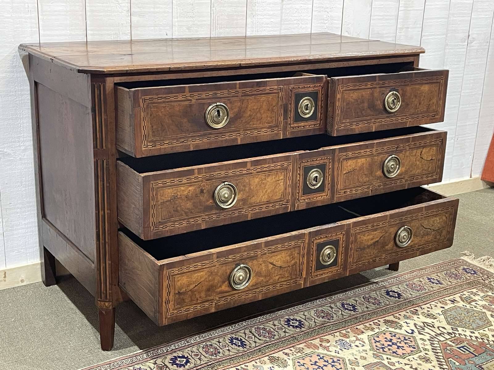 Louis XVI period chest of drawers in walnut, oak and fir, 18th century