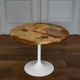 Onyx side table with tulip base