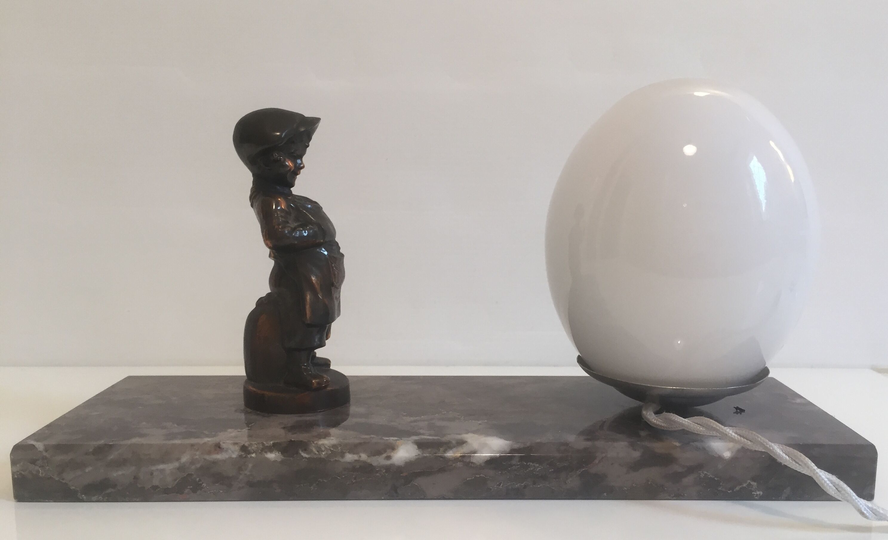 Art Deco bedside lamp night light with marble base and child at work statuette