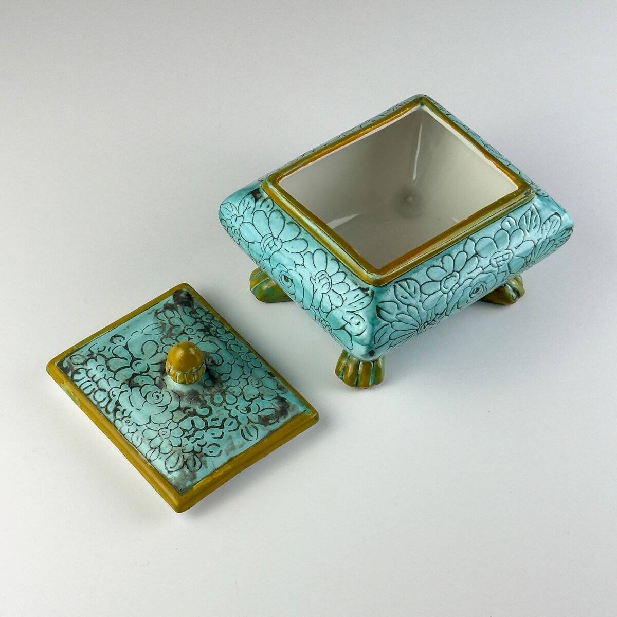 Vintage ceramic jewellery box by Maioliche d'Arte Cordivani for Ascoli Piceno, Italy, 1970s.