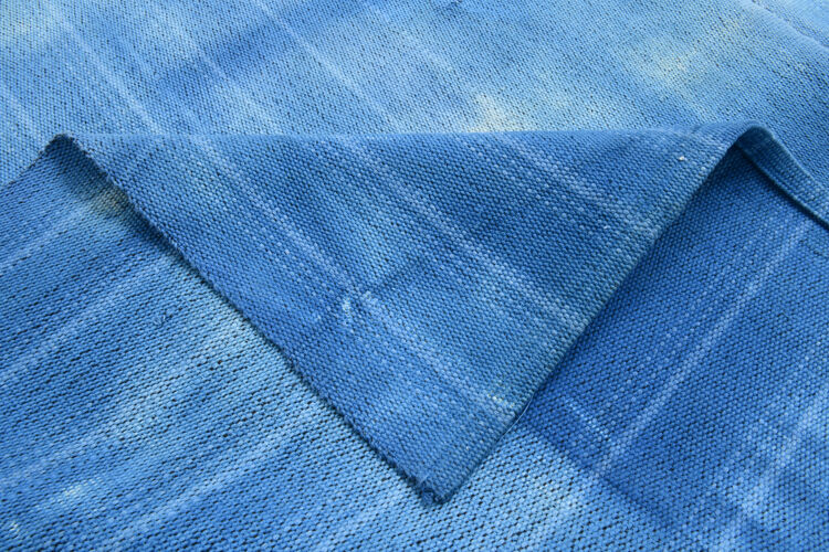 Tapis kilim bleu abstrait moderne 207x29cm