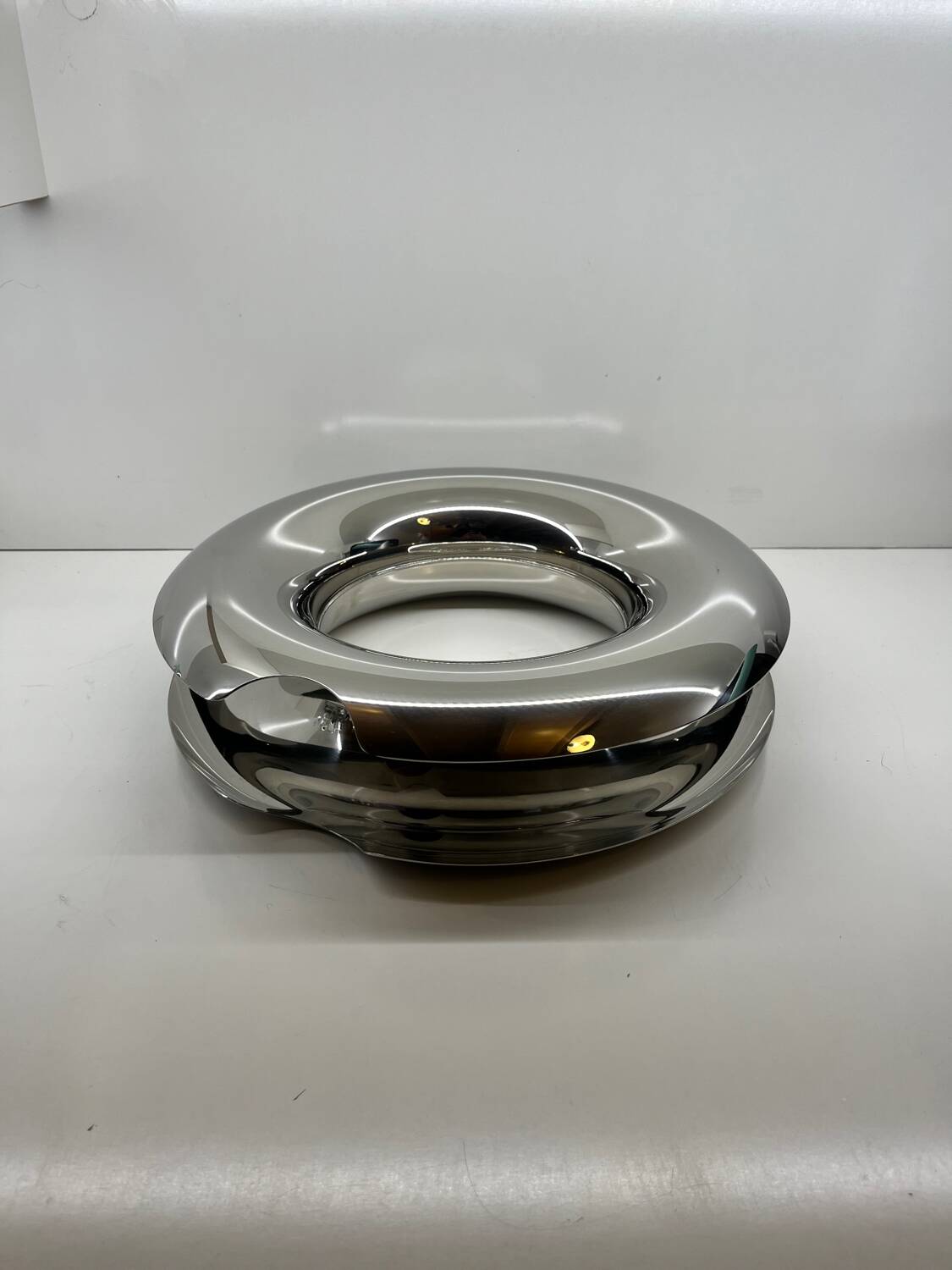 Alessi – LV01 Fruit Loop – Lisa Vincitorio – Fruit bowl – Stainless steel