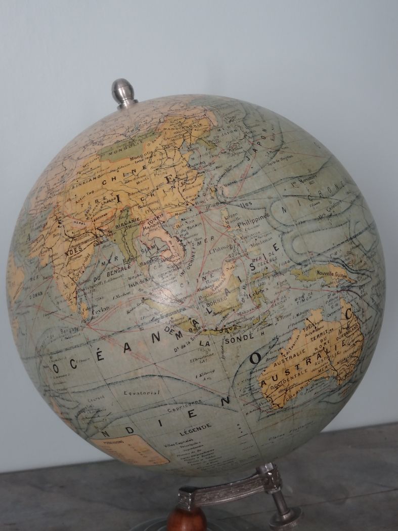 Globe Terrestrial Forest early twentieth, diam. 20 cm