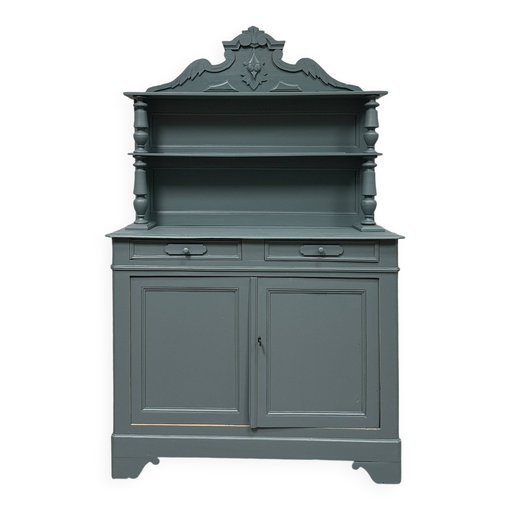 Saint Hubert green-grey dresser (renovated)