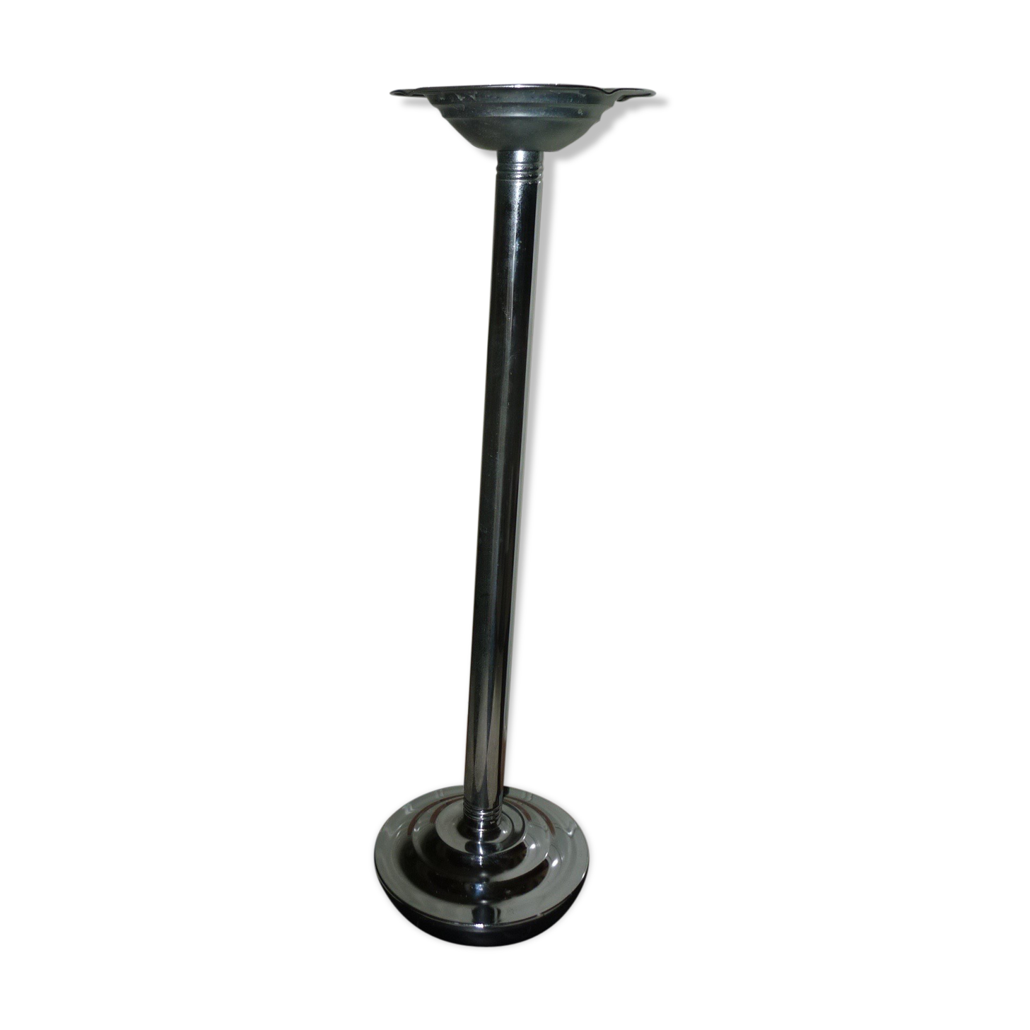 High-standing ashtray tumbler type