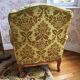 Fauteuil en velours jaune doré et merisier style Louis XV