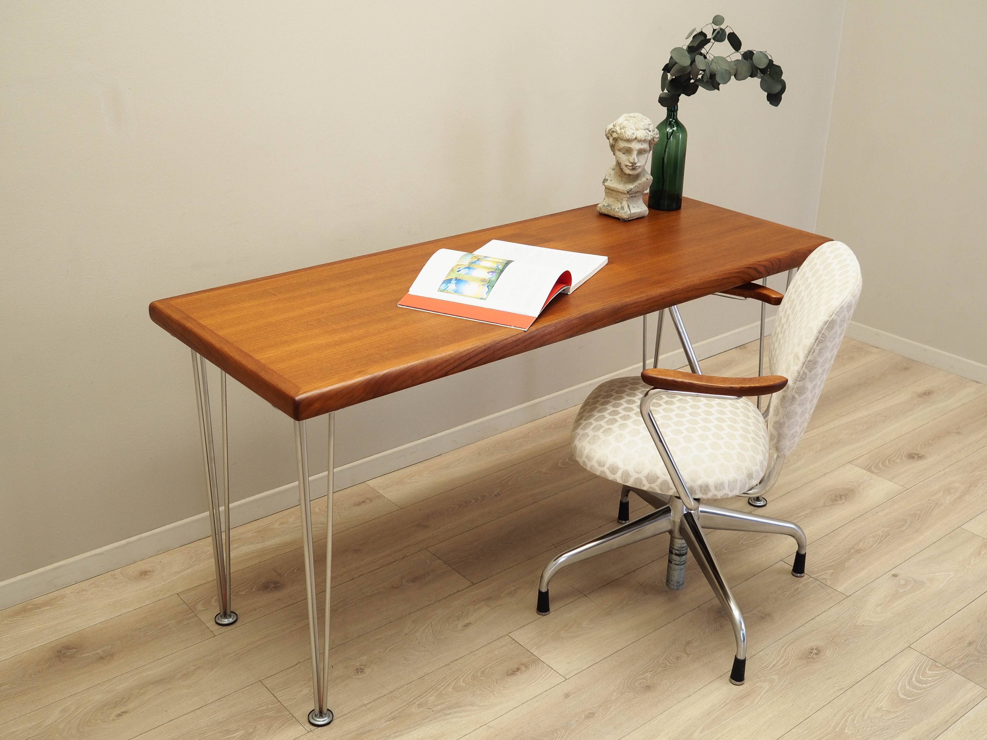 Teak desk, Danish design, 1970s, made in Denmark.