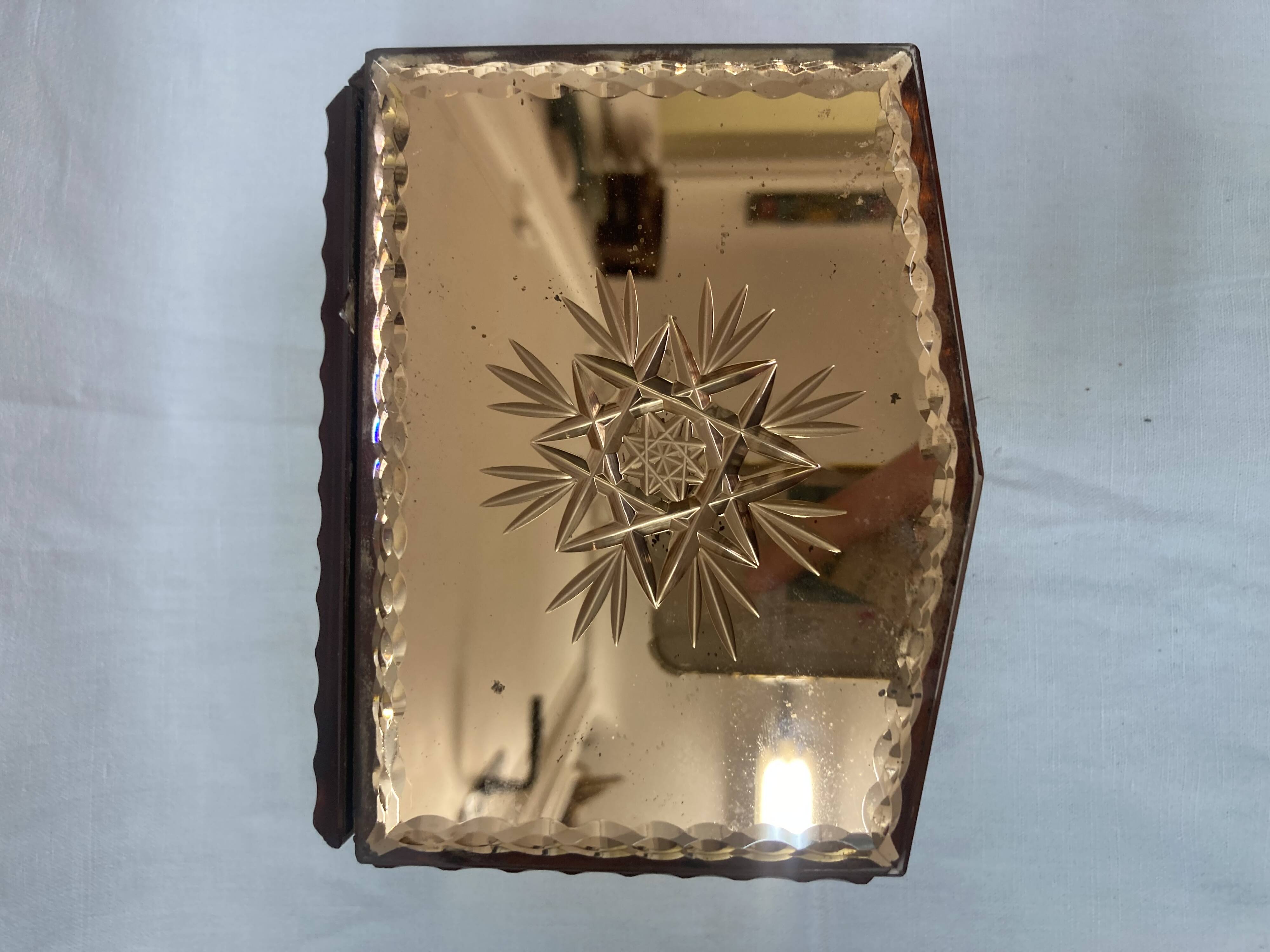 Jewelry box 1950