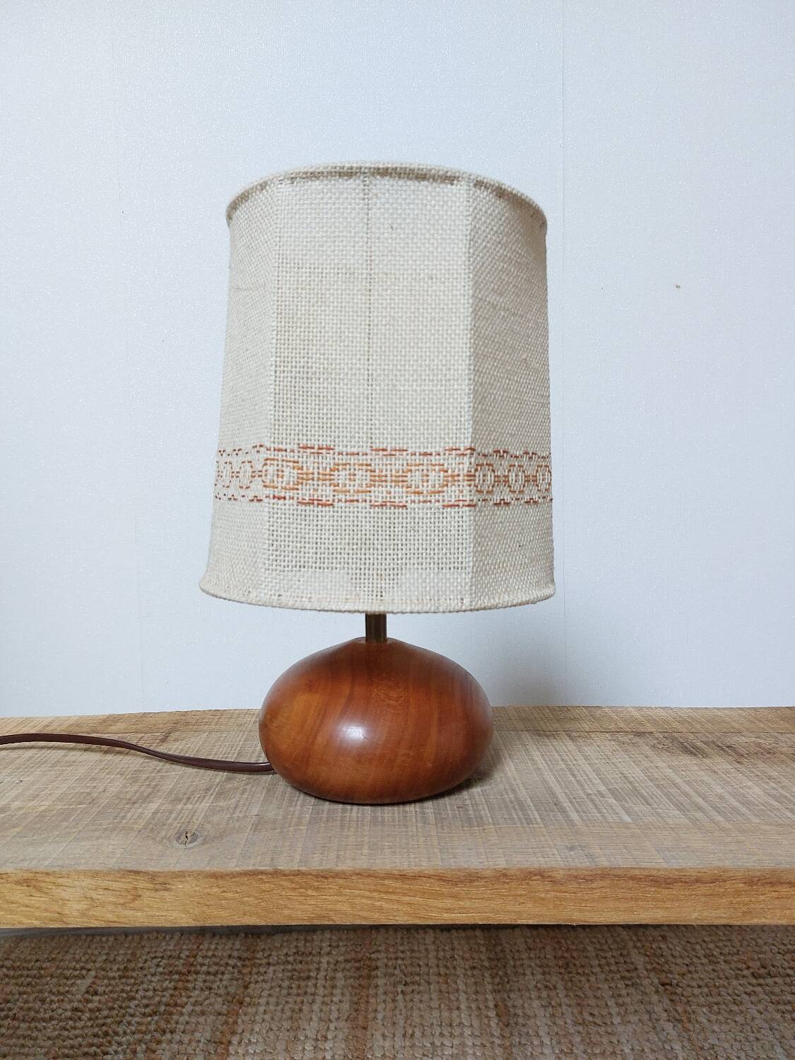Lampe boule bois 1970 brutaliste moderniste