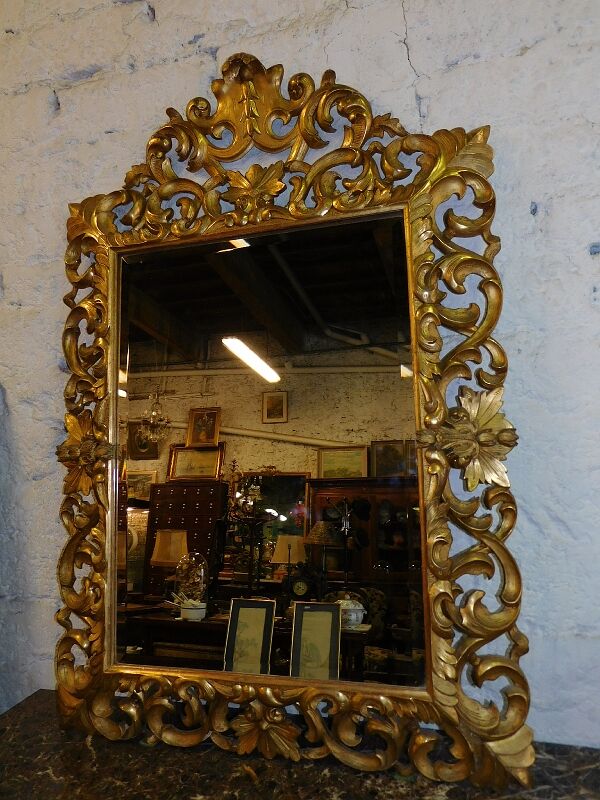 Wooden mirror carved gilded with leaf 140x98cm
