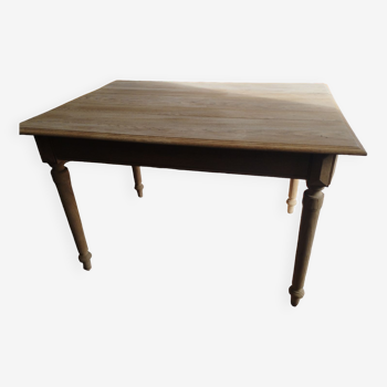 Oak table