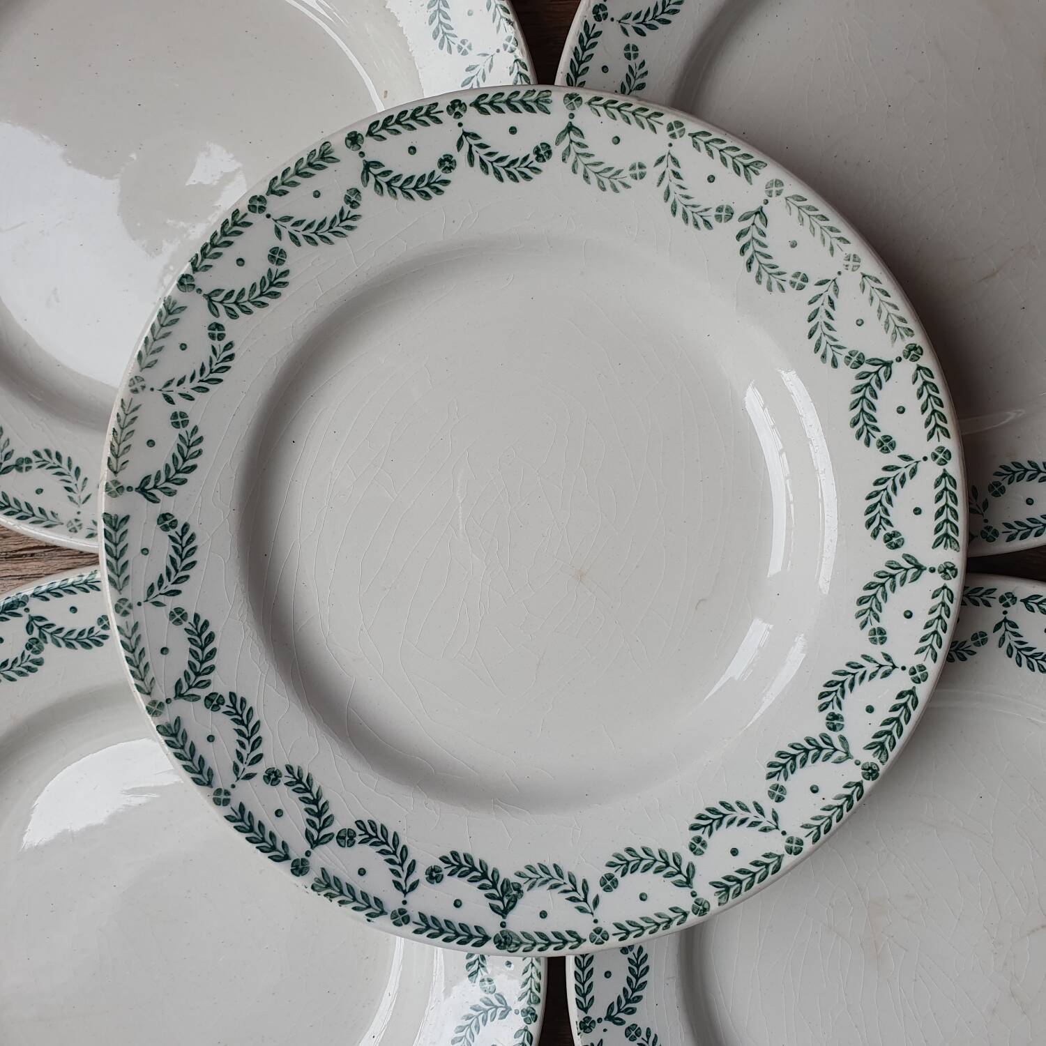 5 Terre de fer dessert plates