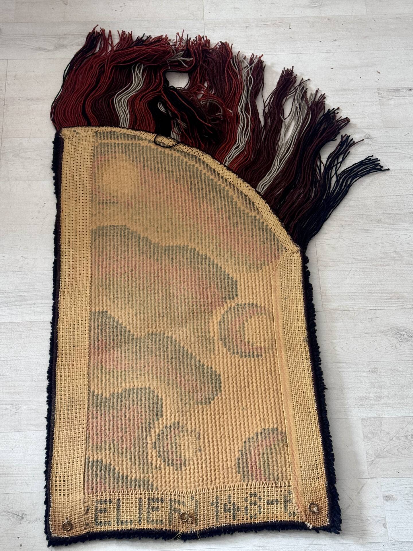 Vintage wandkleed wol 1970