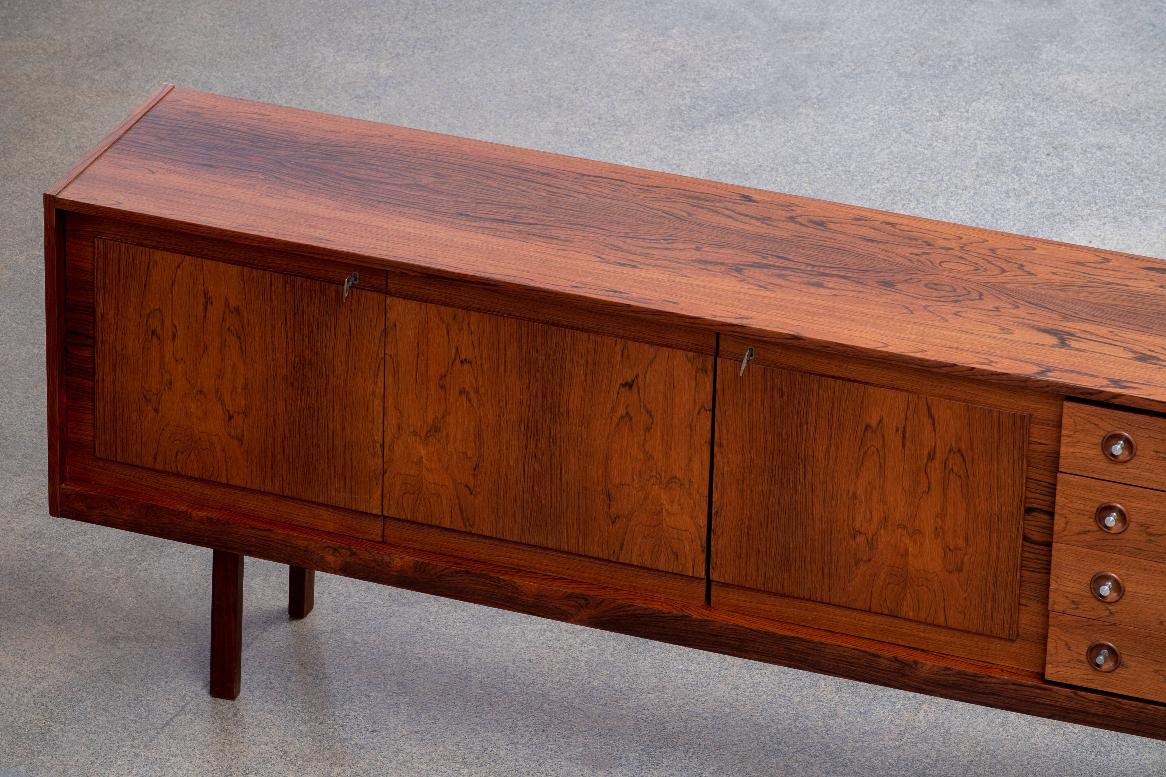Enfilade scandinave vintage en palissandre 1960