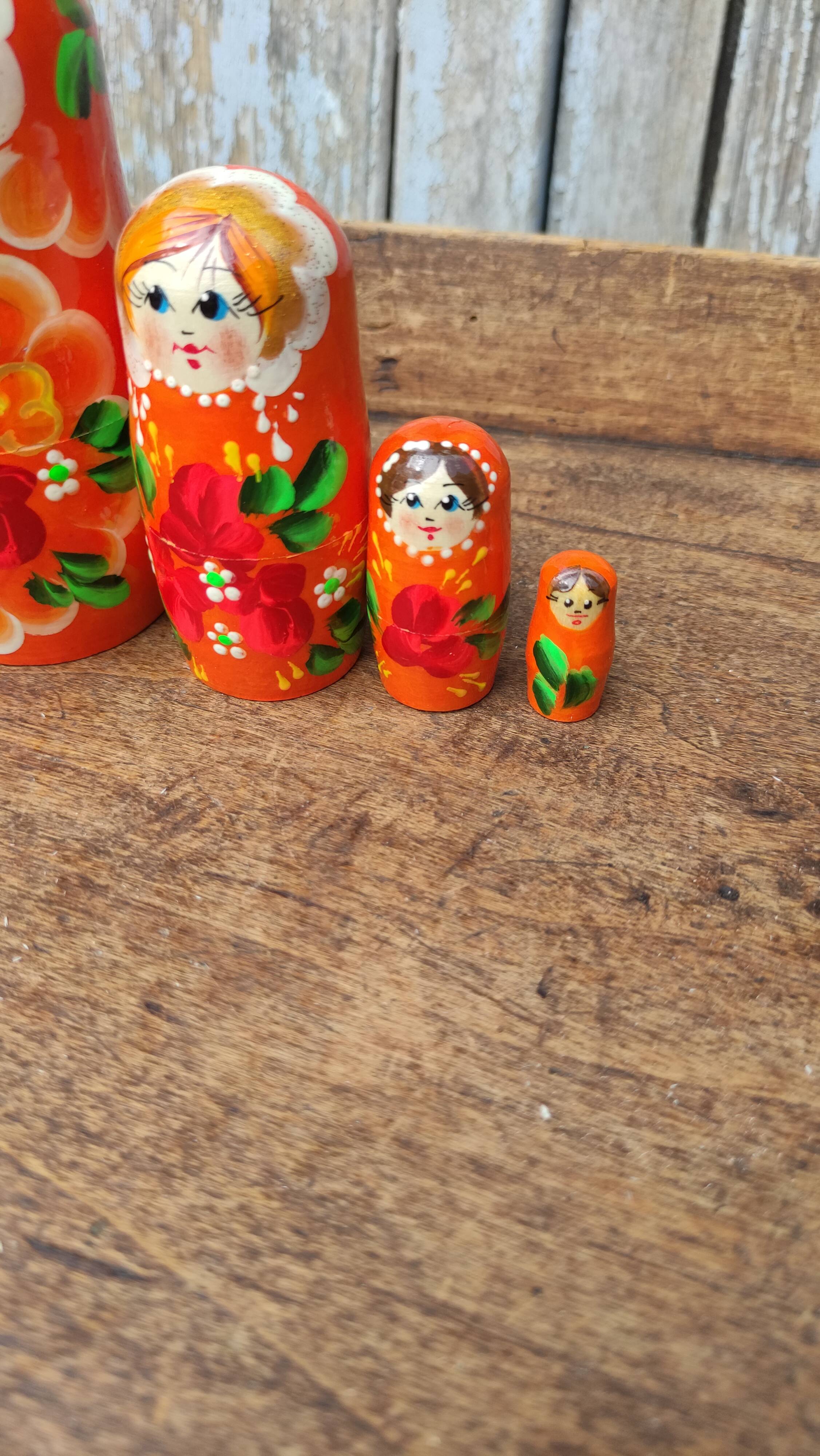 Poupées russes ou Matriochka traditionnelle