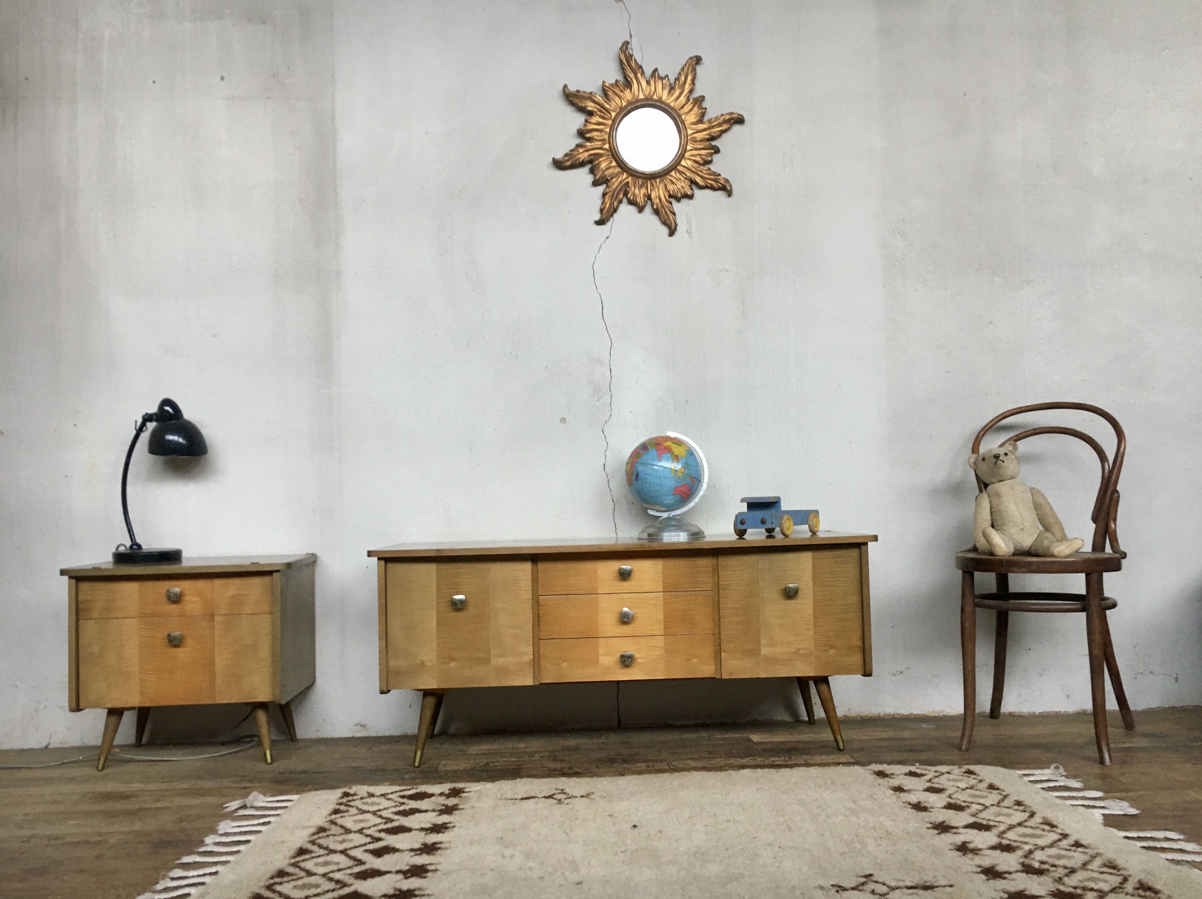 Enfilade furniture tv vintage feet compass Scandinavian style