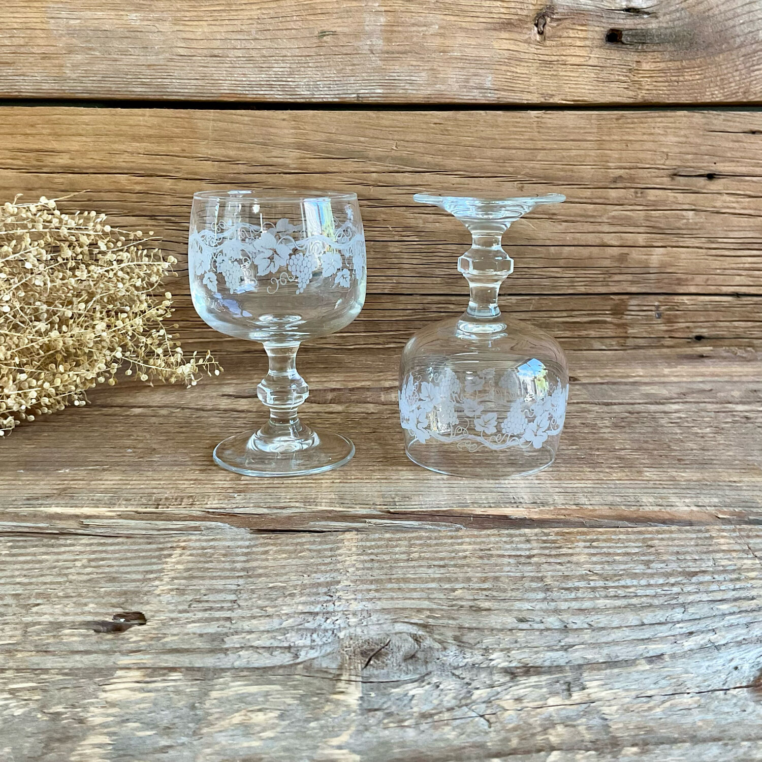 6 small vintage Luminarc glasses