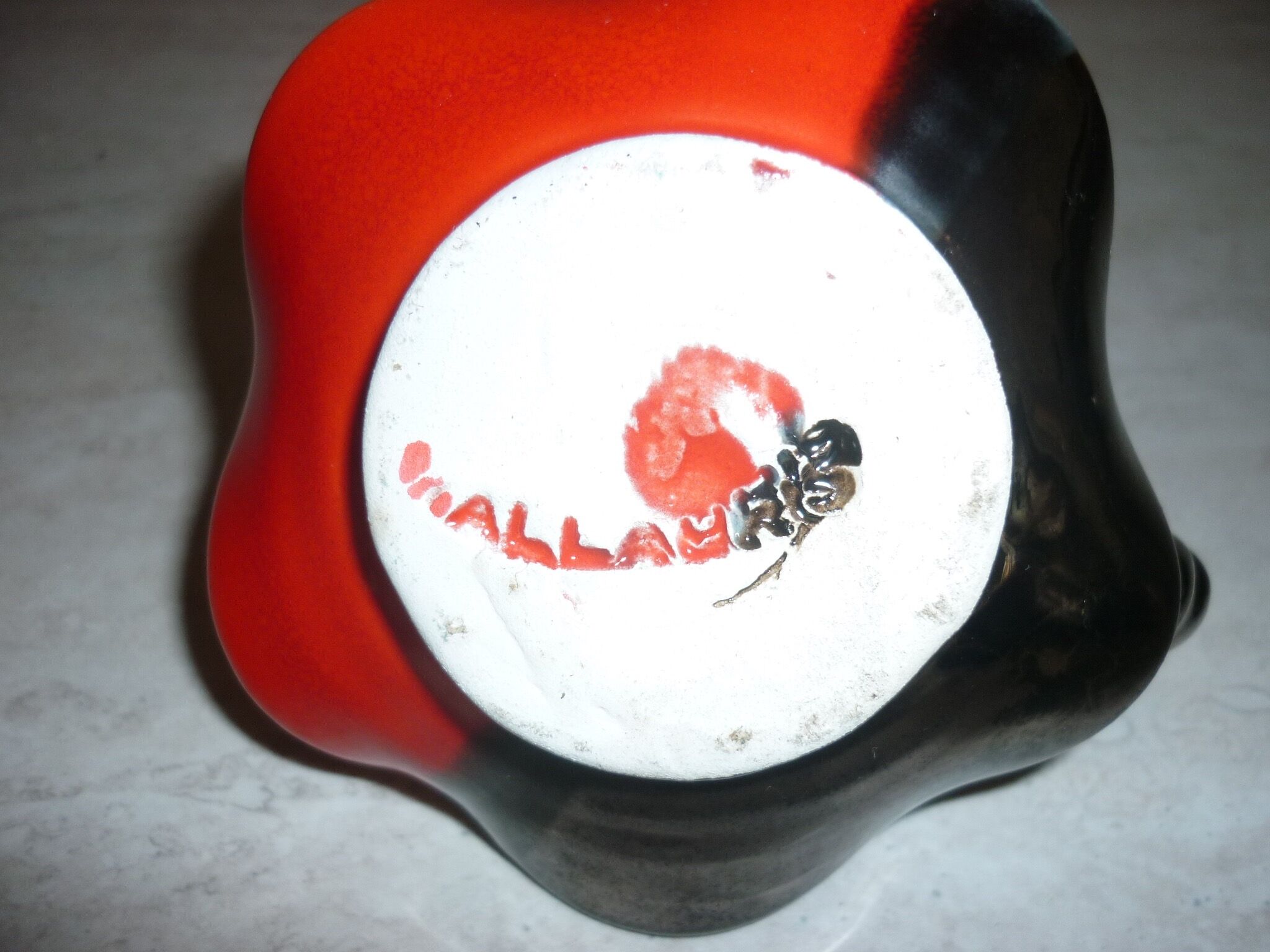 Red and black Vallauris candle holder