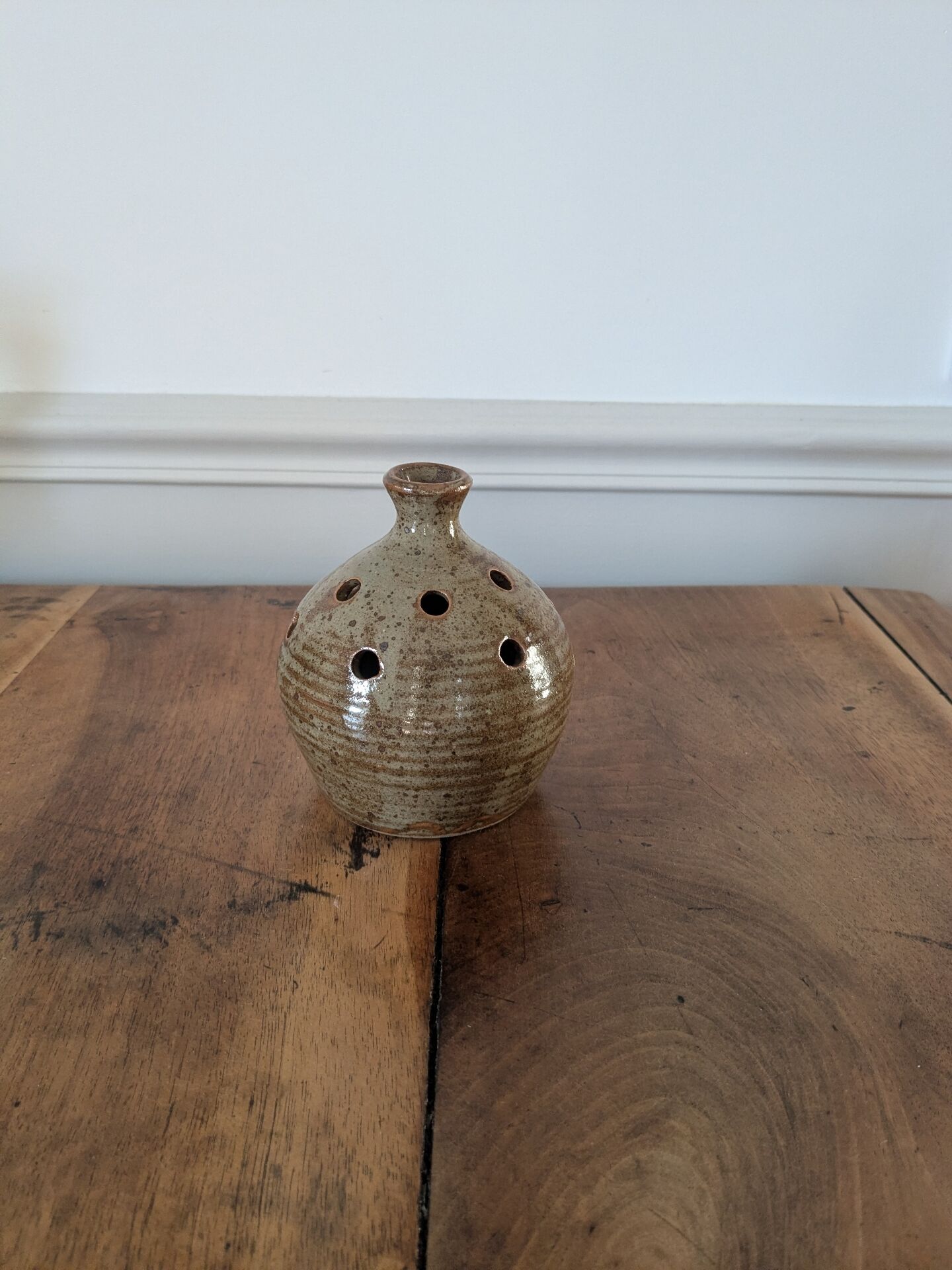 Stoneware flower spikes