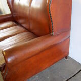 Club to ears convertible sofa