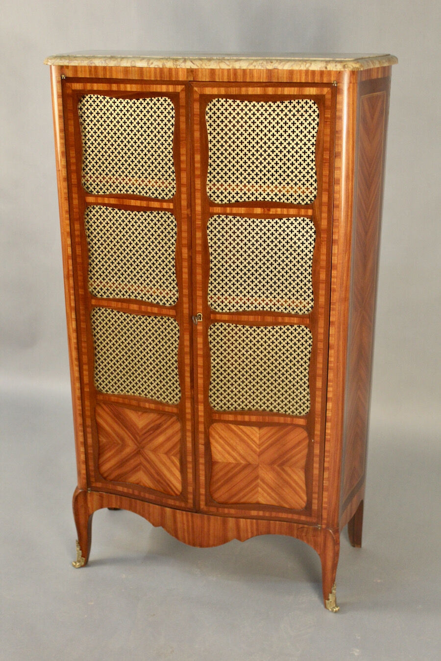 Showcase library mesh marquetée louis xv