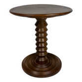 Table d'appoint en bois tourné brutaliste des années milieu de siècle dans le style de charles dudouyt