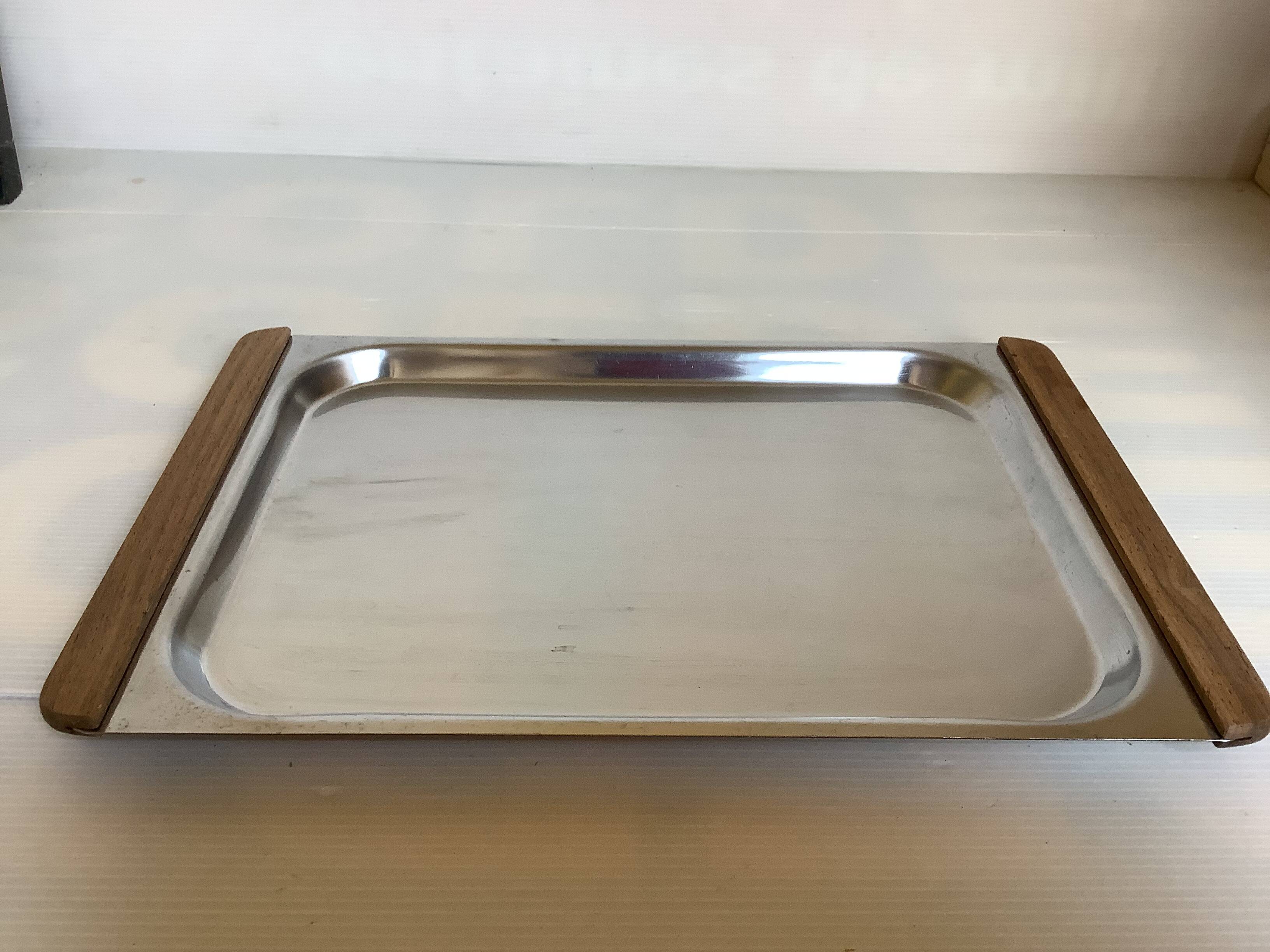 Plat, plateau en bois et métal style scandinave