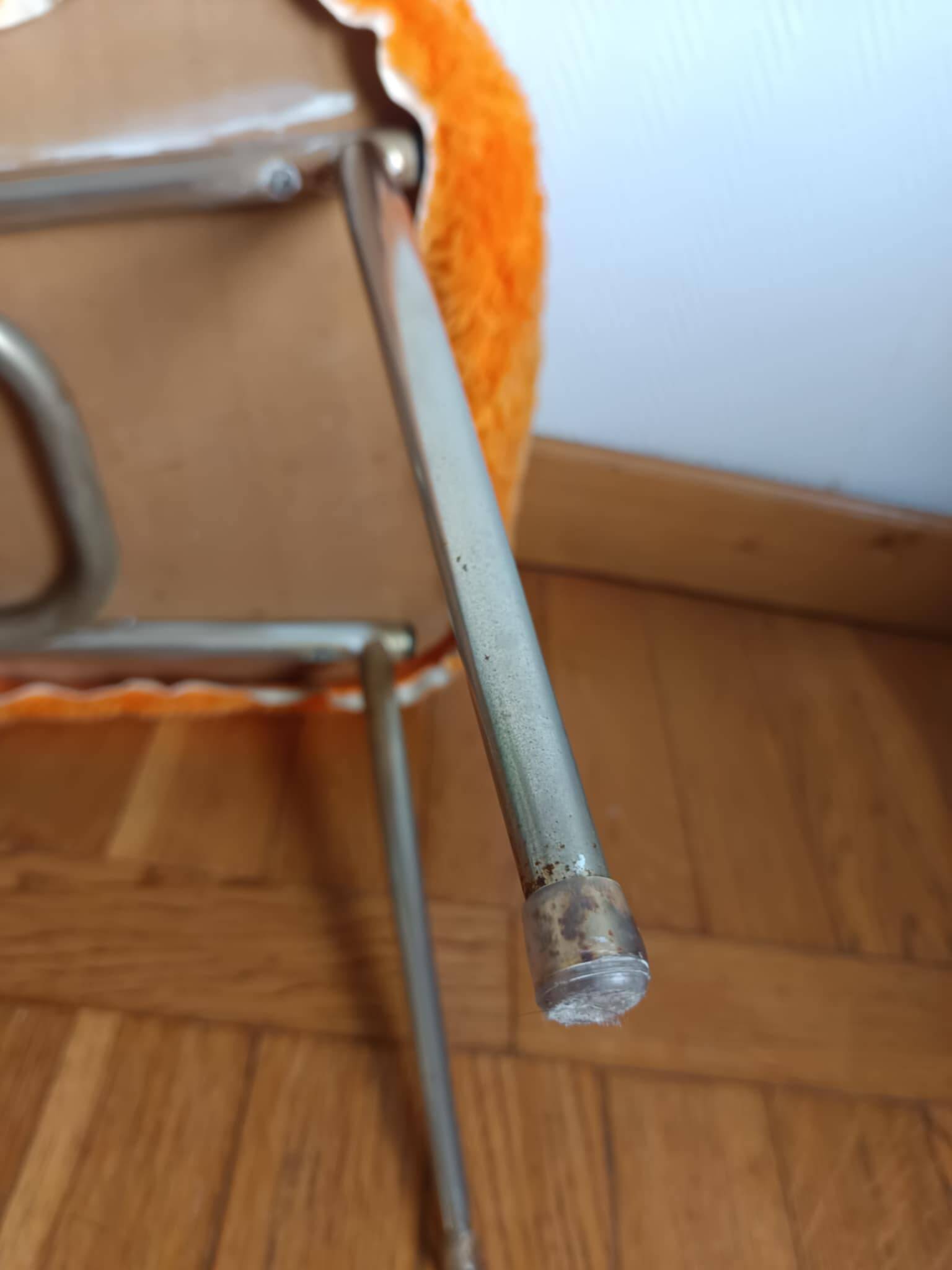 Pelfran orange fluffy chair