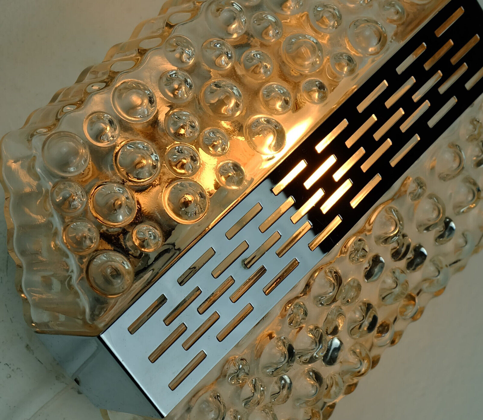 Applique en verre et chrome 1960/70