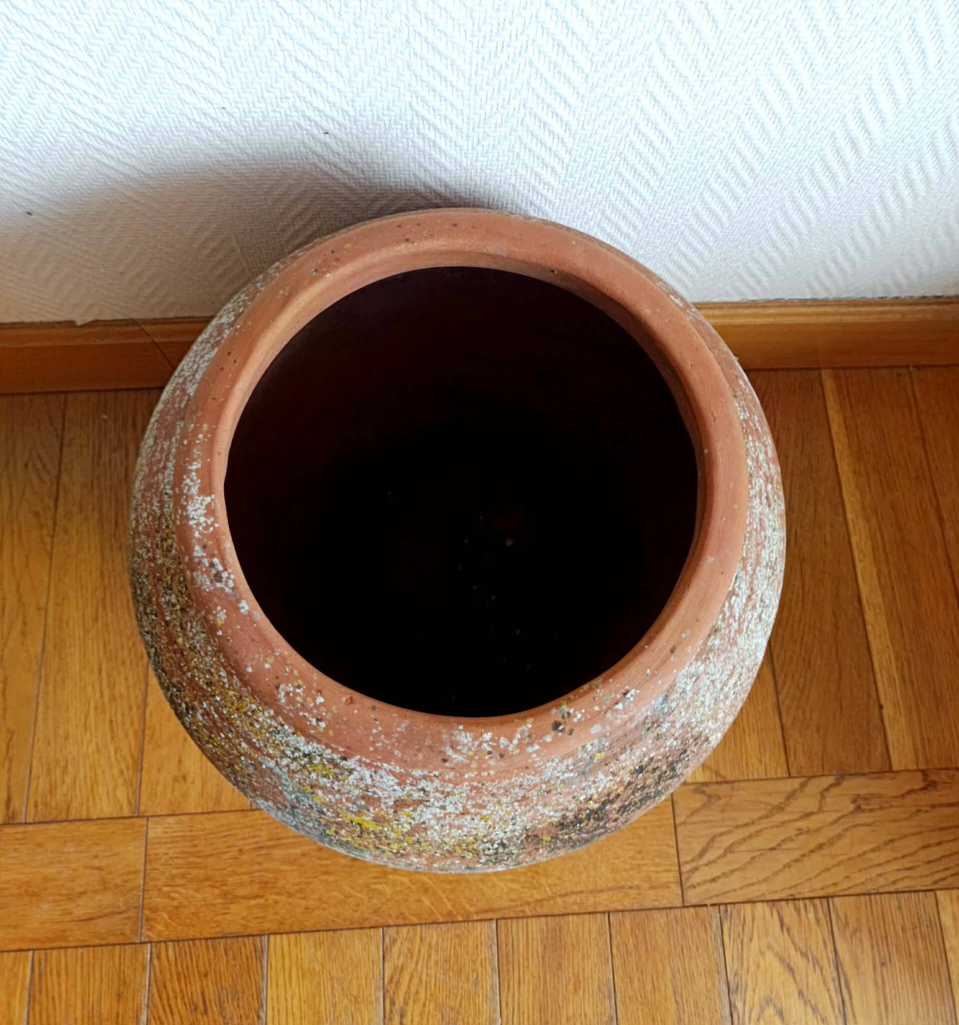 Jarre potiche de jardin en terre cuite
